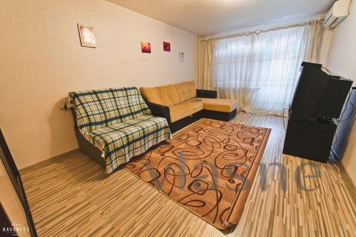 cozy apartment in the center Modern luxury studio apartment na 8 etazhe 10th floor. house