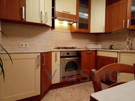 2 bedroom apartment near the metro, Saint Petersburg - apartment by the day