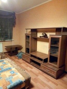 2 bedroom apartment near the metro, Saint Petersburg - apartment by the day