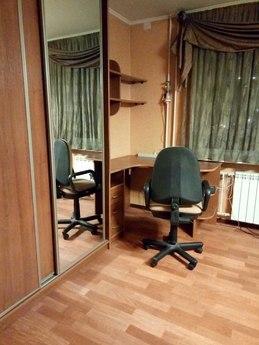 2 bedroom apartment near the metro, Saint Petersburg - apartment by the day