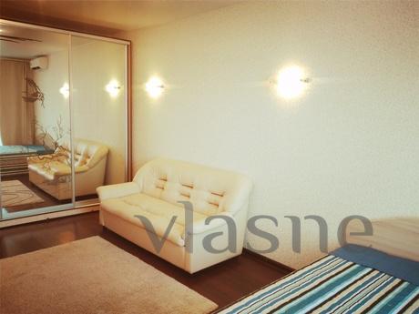 1 bedroom apartment for rent, Novosibirsk - apartment by the day