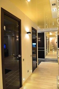 2 bedroom apartment in the center, Saint Petersburg - apartment by the day