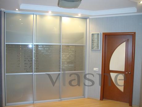 two-room apartment near the metro, Saint Petersburg - apartment by the day