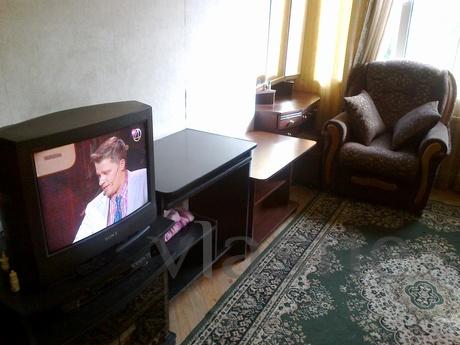 Rent a quiet, warm one-bedroom apartment in a house 137 seri