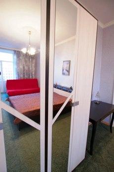 For rent apartment with Euro renovation, Saint Petersburg - apartment by the day