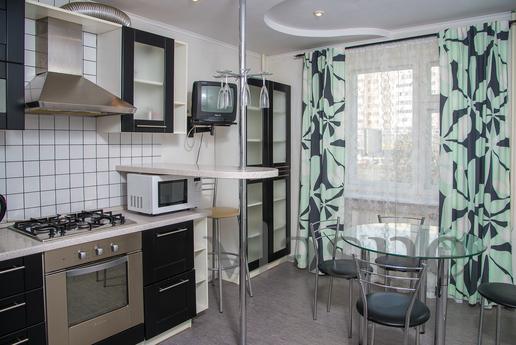 Near the subway and water park, Kazan - apartment by the day