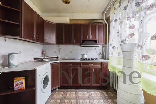 Budget Apartment Moscow metro, Saint Petersburg - apartment by the day