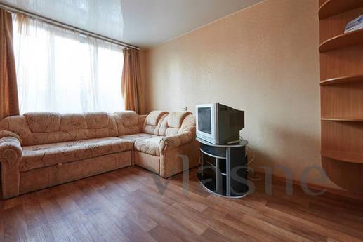 Apartment Bolsheviks Avenu, Saint Petersburg - apartment by the day