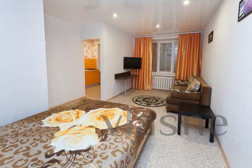 near the Metro station Marx and Student, Novosibirsk - apartment by the day