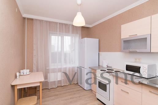 Марьин Дом на Чекистов, 9, Yekaterinburg - apartment by the day