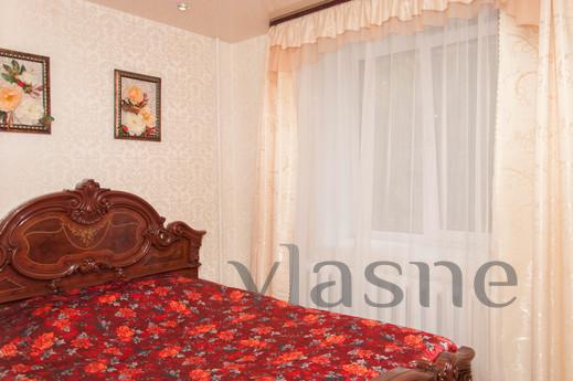 Marin Dom na Malysheva, 120, Yekaterinburg - apartment by the day