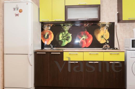 Marin Dom na Malysheva, 120, Yekaterinburg - apartment by the day