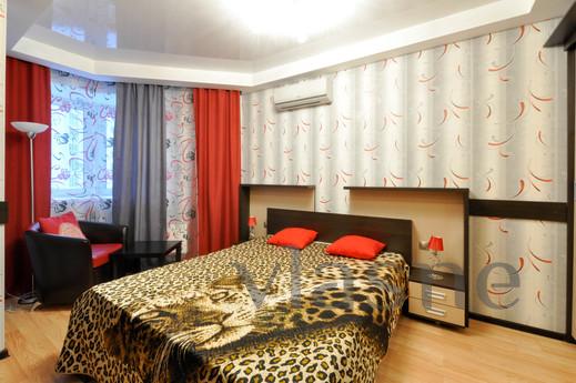 Marin Dom na Surikova, 53a, Yekaterinburg - apartment by the day