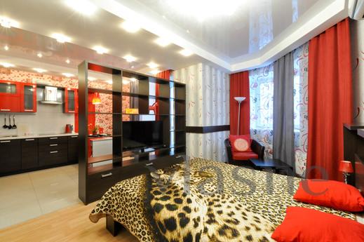 Marin Dom na Surikova, 53a, Yekaterinburg - apartment by the day
