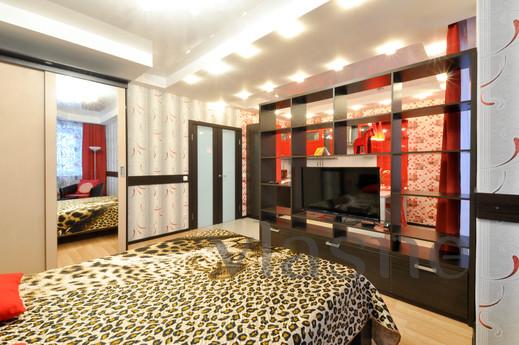 Marin Dom na Surikova, 53a, Yekaterinburg - apartment by the day