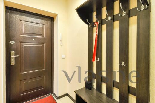 Marin Dom na Souznoy, 2, Yekaterinburg - apartment by the day