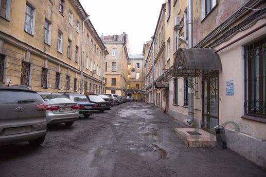 Daily Embankment Griboedova Canal d, Saint Petersburg - apartment by the day
