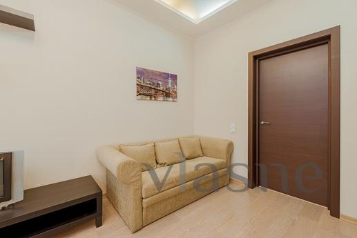 Daily Nab Channel Griboedova 22 (2), Saint Petersburg - apartment by the day