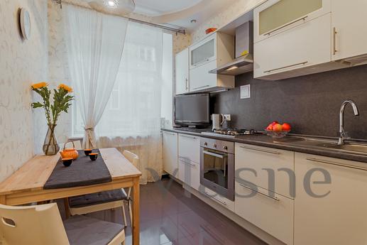 Daily Nab Channel Griboedova 22 (2), Saint Petersburg - apartment by the day