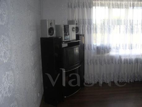 Clean, comfortable apartment, Samara - apartment by the day