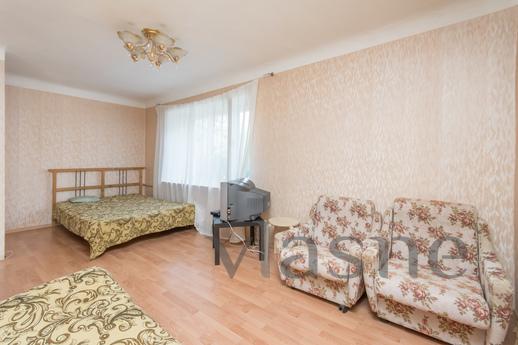 Rent one-room apartment with a good repair and homely street