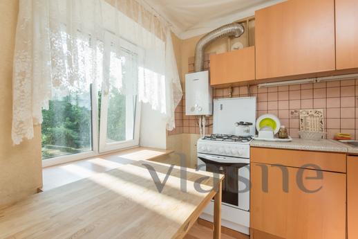 The apartment is on the Siberian tract, Kazan - apartment by the day