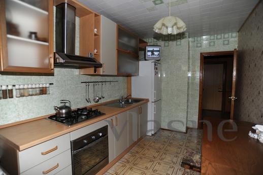I rent an apartment near the subway 4 minutes on foot. NO AG