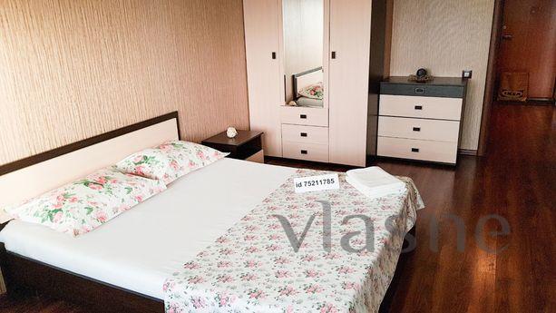 2 bedroom apartment for rent, Yekaterinburg - apartment by the day