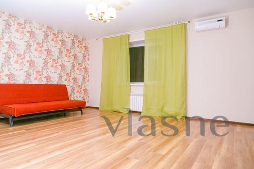 Clean, comfortable one-bedroom apartment, Kazan - apartment by the day