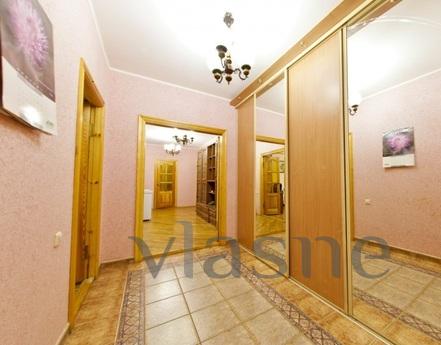 4-bedroom apartment in the center, Kazan - apartment by the day