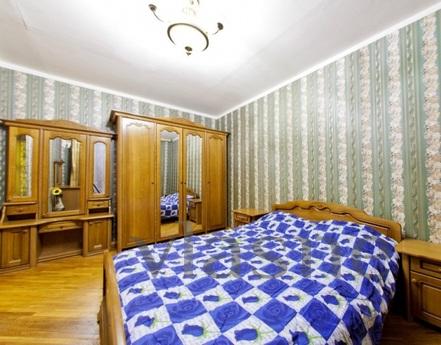 4-bedroom apartment in the center, Kazan - apartment by the day