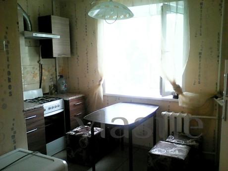 Apartment for 8 people with repair, Yekaterinburg - apartment by the day