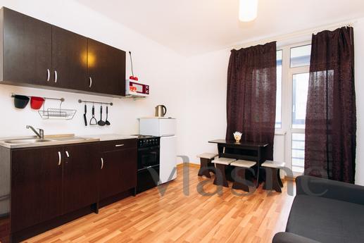 Apartment near the metro Geological, Yekaterinburg - apartment by the day