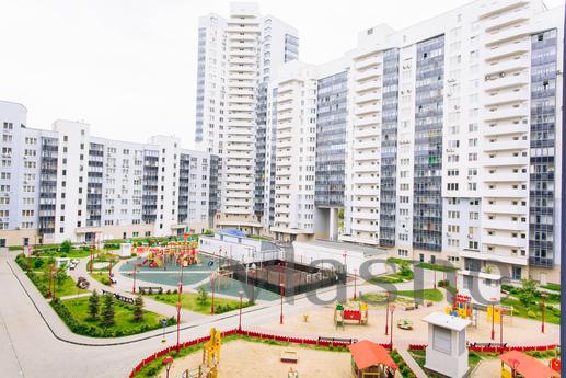 Apartment near the metro Geological, Yekaterinburg - apartment by the day
