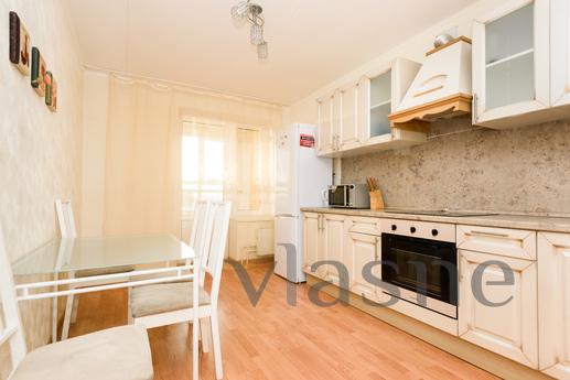 1-bedroom apartment, Center, Yekaterinburg - apartment by the day