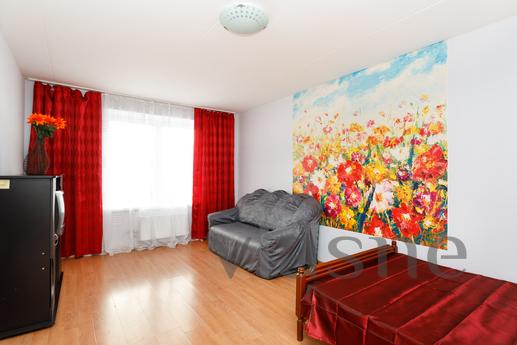 Business class apartment in a new house in one stop from rai
