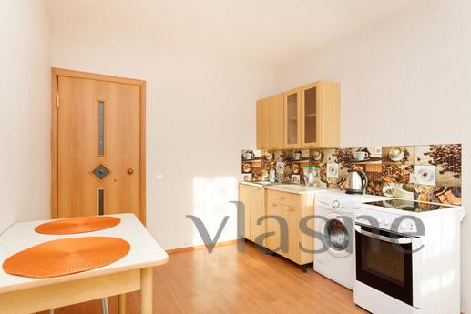 1-bedroom apartment, Center, Yekaterinburg - apartment by the day