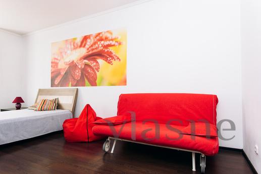 Luxury studio, Center, Yekaterinburg - apartment by the day