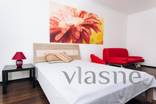 Luxury studio, Center, Yekaterinburg - apartment by the day
