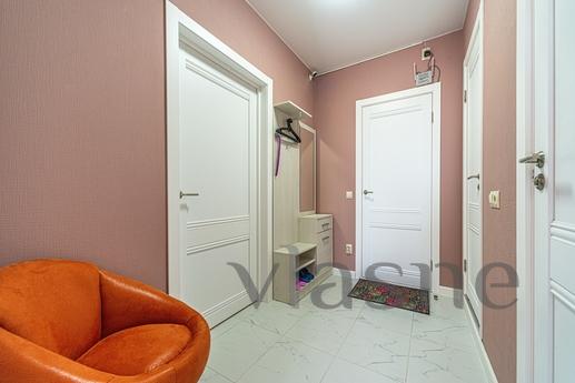 1 kkv near the metro Komendantsky prospe, Saint Petersburg - apartment by the day