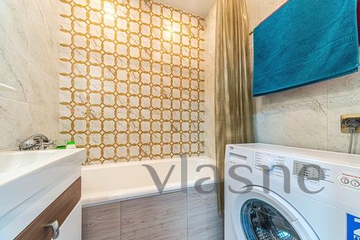 1 kkv near the metro Komendantsky prospe, Saint Petersburg - apartment by the day