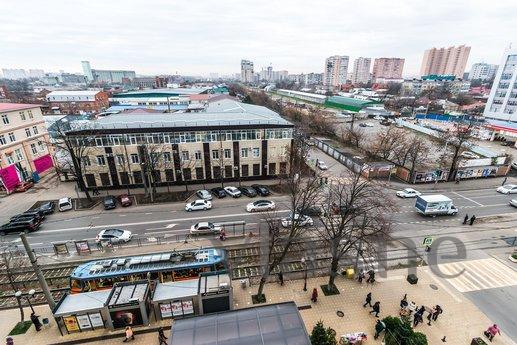 Daily Red, 176, Krasnodar - apartment by the day