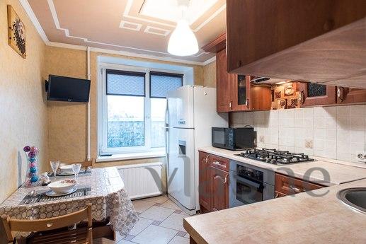 Spacious, comfortable apartment, Saint Petersburg - apartment by the day