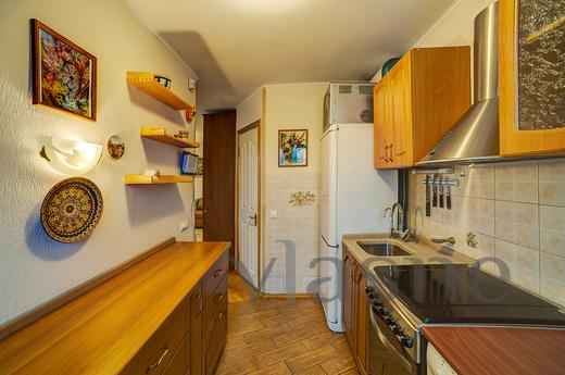2-room apartment on Yakimanka, Moscow - apartment by the day