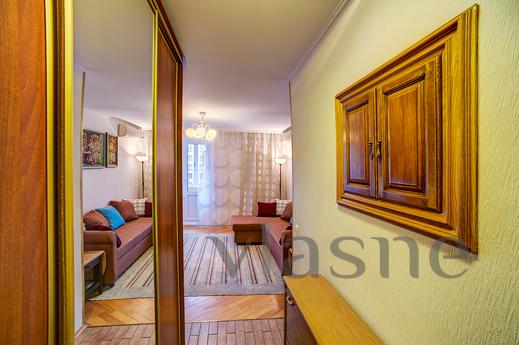 2-room apartment on Yakimanka, Moscow - apartment by the day