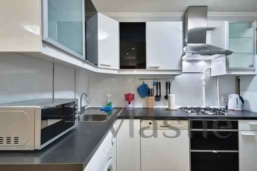 2-room apartment on Yakimanka, Moscow - apartment by the day
