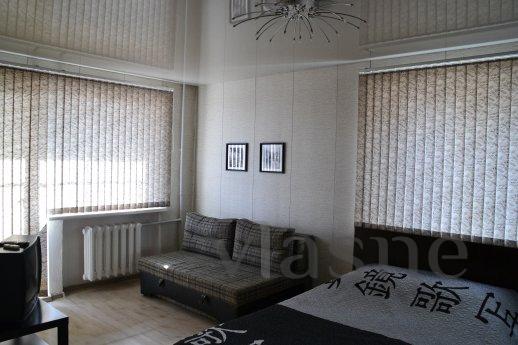 The apartment is near the shopping center JAZZ MALL, stop Op