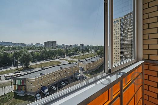 Apartment on Kosmonavtov Highway 116, Perm - apartment by the day
