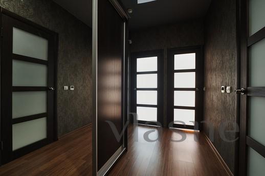 Apartment on Kosmonavtov Highway 116, Perm - apartment by the day