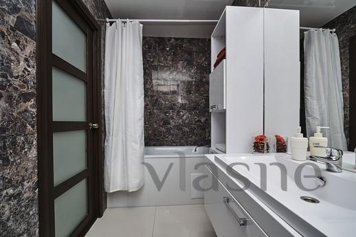 Apartment on Kosmonavtov Highway 116, Perm - apartment by the day